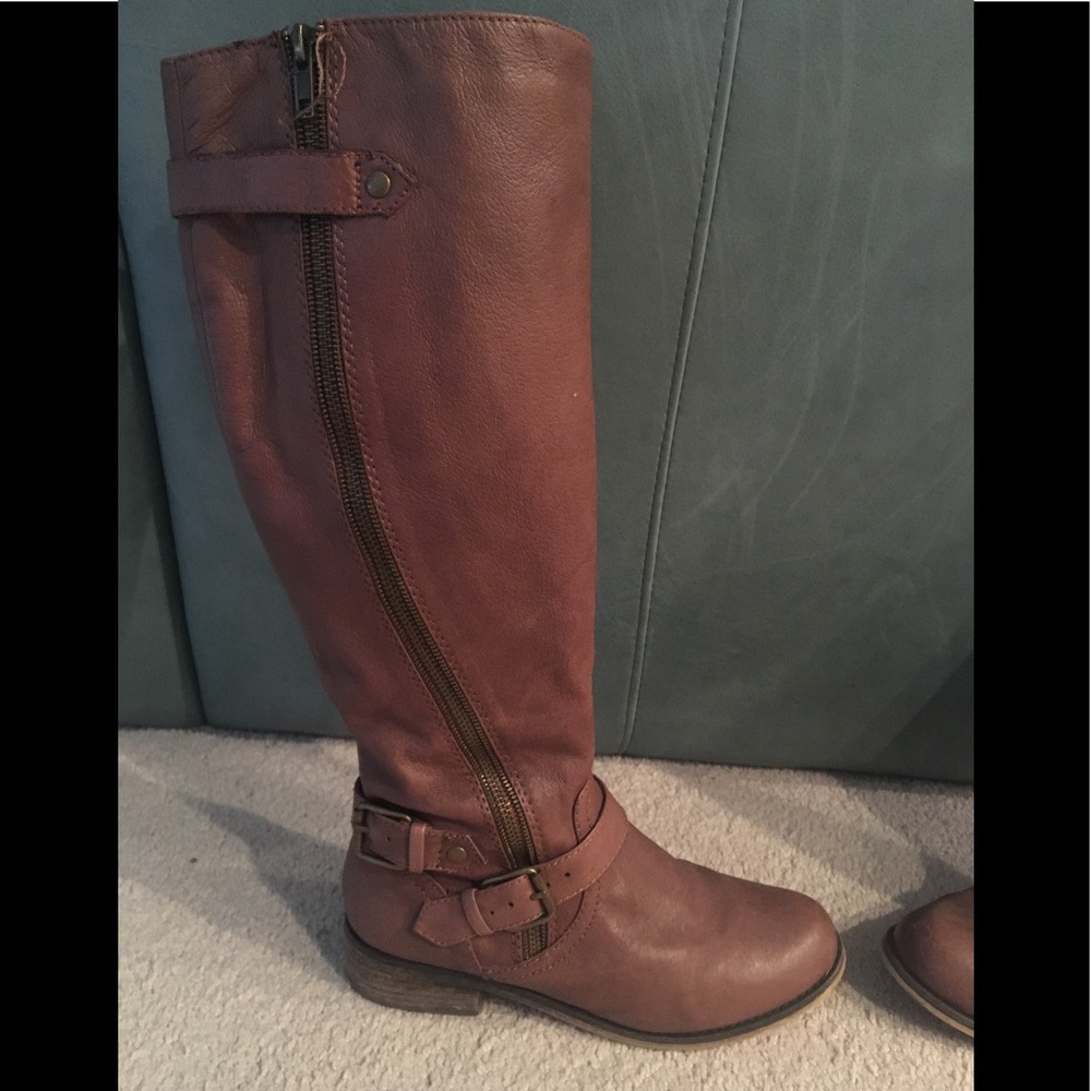 Steve Madden leather boots